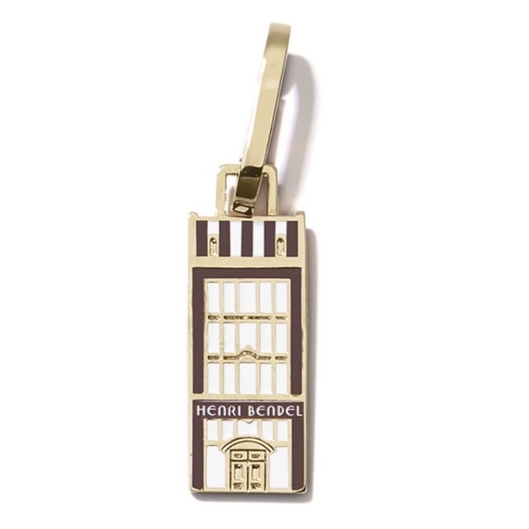 RARE Henri Bendel Necklace with 2 Charms including Iconic Flagship 5th Ave - Picture 2 of 3